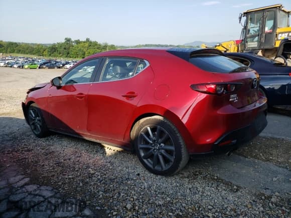 ✅ 2021 Mazda 3 Select • VIN: JM1BPBKL9M1348094 • Lot: 61965895. Listed on Copart with Not provided. Free auction sales archive from the USA and detailed vehicle history report at DreamBid. Image 2.