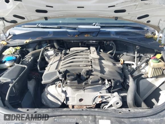 ✅ 2008 Volkswagen Touareg V6 • VIN: WVGBE77L68D050789 • Lot: 43615563. Listed on IAAI with 169,778 mi. Free auction sales archive from the USA and detailed vehicle history report at DreamBid. Image 10.