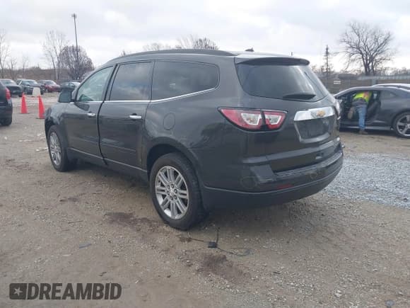 ✅ 2015 Chevrolet Traverse LT • VIN: 1GNKRGKDXFJ376156 • Lot: 41108024. Wystawiony na IAAI z przebiegiem 100 601 mil. Bezpłatny archiwum sprzedaży aukcyjnych z USA i szczegółowy raport historii pojazdu na DreamBid. Zdjęcie 3.