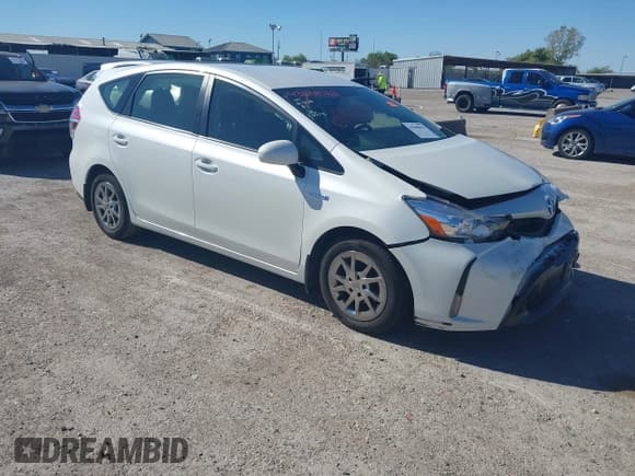 ✅ 2017 Toyota Prius Three • VIN: JTDZN3EU1HJ063779 • Lot: 43508063. Wystawiony na IAAI z przebiegiem 67 370 mil. Bezpłatny archiwum sprzedaży aukcyjnych z USA i szczegółowy raport historii pojazdu na DreamBid. Zdjęcie 1.