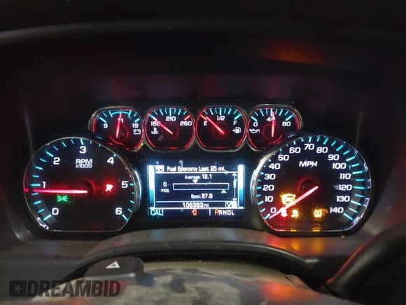 ✅ 2019 Chevrolet Silverado 1500 LT • VIN: 2GCVKPEC0K1114048 • Lot: 43668162. Wystawiony na IAAI z przebiegiem 106 363 mil. Bezpłatny archiwum sprzedaży aukcyjnych z USA i szczegółowy raport historii pojazdu na DreamBid. Zdjęcie 7.