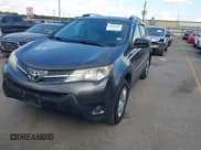 ✅ 2014 Toyota RAV4 LE • VIN: JTMZFREV9EJ005634 • Lot: 43464815. Wystawiony na IAAI z przebiegiem 194 719 mil. Bezpłatny archiwum sprzedaży aukcyjnych z USA i szczegółowy raport historii pojazdu na DreamBid. Zdjęcie 2.