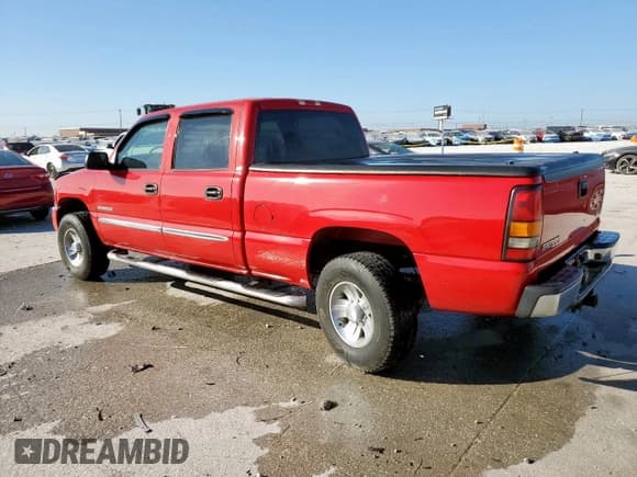 ✅ 2004 GMC Sierra 2500 SLE • VIN: 1GTGC23UX4F126837 • Lot: 92397405. Wystawiony na Copart z przebiegiem 119 825 mil. Bezpłatny archiwum sprzedaży aukcyjnych z USA i szczegółowy raport historii pojazdu na DreamBid. Zdjęcie 2.