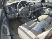 ✅ 2008 Toyota Tacoma • VIN: 5TEPX42N98Z568222 • Lot: 68598325. Wystawiony na Copart z przebiegiem 238 960 mil. Bezpłatny archiwum sprzedaży aukcyjnych z USA i szczegółowy raport historii pojazdu na DreamBid. Zdjęcie 8.