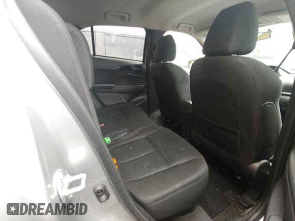 ✅ 2019 Mitsubishi Eclipse Cross ES • VIN: JA4AT3AA1KZ033893 • Lot: 60106505. Listed on Copart with 275,957 mi. Free auction sales archive from the USA and detailed vehicle history report at DreamBid. Image 6.