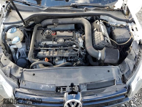 ✅ 2013 Volkswagen Golf R • VIN: WVWPF7AJ9DW032137 • Lot: 75958304. Wystawiony na Copart z przebiegiem 151 021 mil. Bezpłatny archiwum sprzedaży aukcyjnych z USA i szczegółowy raport historii pojazdu na DreamBid. Zdjęcie 11.