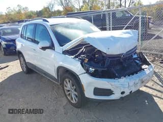 ✅ 2018 Volkswagen Tiguan • VIN: WVGBV7AXXJK004881 • Lot: 43386613. Wystawiony na IAAI z przebiegiem 82 652 mil. Bezpłatny archiwum sprzedaży aukcyjnych z USA i szczegółowy raport historii pojazdu na DreamBid. Zdjęcie 1.