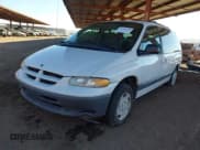 ✅ 2000 Dodge Caravan SE • VIN: 1B4GP44G4YB581993 • Lot: 43564036. Listed on IAAI with 89,748 mi. Free auction sales archive from the USA and detailed vehicle history report at DreamBid. Image 18.