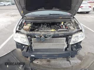 ✅ 2015 Dodge Journey SXT • VIN: 3C4PDDBG3FT618610 • Lot: 43455244. Wystawiony na IAAI z przebiegiem 143 441 mil. Bezpłatny archiwum sprzedaży aukcyjnych z USA i szczegółowy raport historii pojazdu na DreamBid. Zdjęcie 6.