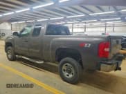 ✅ 2007 Chevrolet Silverado 2500HD Work Truck • VIN: 1GCHK29K97E529697 • Lot: 94190415. Wystawiony na Copart z przebiegiem 145 783 mil. Bezpłatny archiwum sprzedaży aukcyjnych z USA i szczegółowy raport historii pojazdu na DreamBid. Zdjęcie 2.