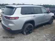 ✅ 2022 Jeep Grand Cherokee Altitude • VIN: 1C4RJJAG2N8581581 • Lot: 42258980. Listed on IAAI with 43,725 mi. Free auction sales archive from the USA and detailed vehicle history report at DreamBid. Image 4.