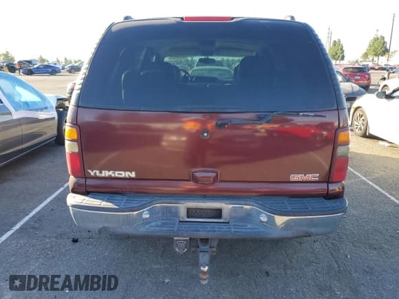 ✅ 2000 GMC Yukon SLT • VIN: 1GKEC13T9YJ147114 • Лот: 87263945. Опубликован ранее на Copart с пробегом Не указан. Бесплатный доступ к архиву аукционных продаж из США и подробный отчёт об истории автомобиля на DreamBid. Изображение 6.