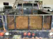 2019 Chevrolet Silverado 2500HD Work Truck z VIN 2GC2KREG4K1208967, wystawiony jako IAAI lot #43067730 z przebiegiem 161 370 mil mil oraz . Historia ofert i sprzedaży dostępna na DreamBid. Obrazek 1.