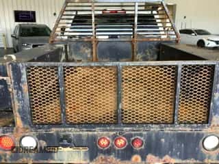 2019 Chevrolet Silverado 2500HD Work Truck z VIN 2GC2KREG4K1208967, wystawiony jako IAAI lot #43067730 z przebiegiem 161 370 mil mil oraz . Historia ofert i sprzedaży dostępna na DreamBid. Obrazek 1.