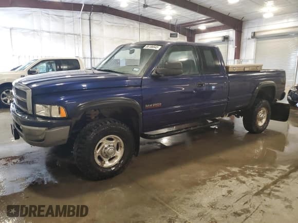 ✅ 2002 Dodge 2500 • VIN: 3B7KF23682M264814 • Lot: 86186845. Wystawiony na Copart z przebiegiem 282 713 mil. Bezpłatny archiwum sprzedaży aukcyjnych z USA i szczegółowy raport historii pojazdu na DreamBid. Zdjęcie 1.