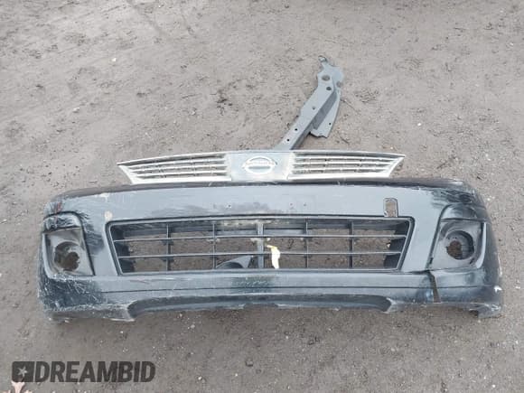 ✅ 2009 Nissan Versa 1.6 • VIN: 3N1CC11EX9L458233 • Lot: 43754363. Listed on IAAI with 148,298 mi. Free auction sales archive from the USA and detailed vehicle history report at DreamBid. Image 12.