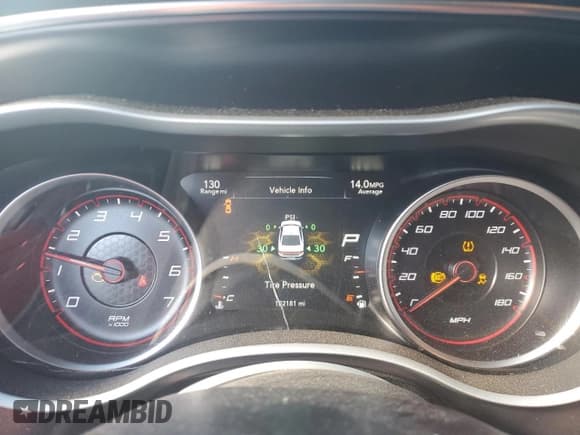 ✅ 2018 Dodge Charger R/T Scat Pack • VIN: 2C3CDXGJ0JH188268 • Lot: 67353935. Listed on Copart with 122,181 mi. Free auction sales archive from the USA and detailed vehicle history report at DreamBid. Image 9.