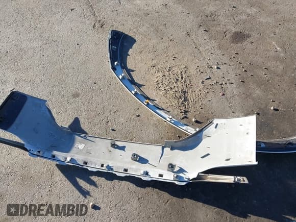 ✅ 2016 Mazda CX-9 Touring • VIN: JM3TCACY9G0108355 • Lot: 43570385. Listed on IAAI with 132,041 mi. Free auction sales archive from the USA and detailed vehicle history report at DreamBid. Image 12.