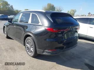 ✅ 2025 Mazda CX-90 Select • VIN: JM3KKAHD4S1190101 • Lot: 43524904. Wystawiony na IAAI z przebiegiem 27 858 mil. Bezpłatny archiwum sprzedaży aukcyjnych z USA i szczegółowy raport historii pojazdu na DreamBid. Zdjęcie 3.