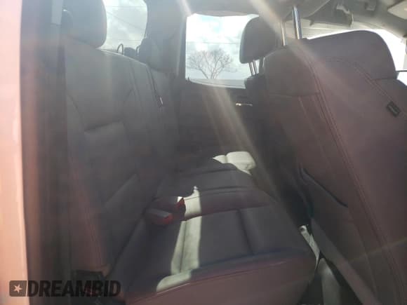 ✅ 2018 Chevrolet Silverado 1500 LS • VIN: 1GCRCNEH1JZ278378 • Лот: 48326354. Опубликован ранее на Copart с пробегом 124 246 миль. Бесплатный доступ к архиву аукционных продаж из США и подробный отчёт об истории автомобиля на DreamBid. Изображение 10.