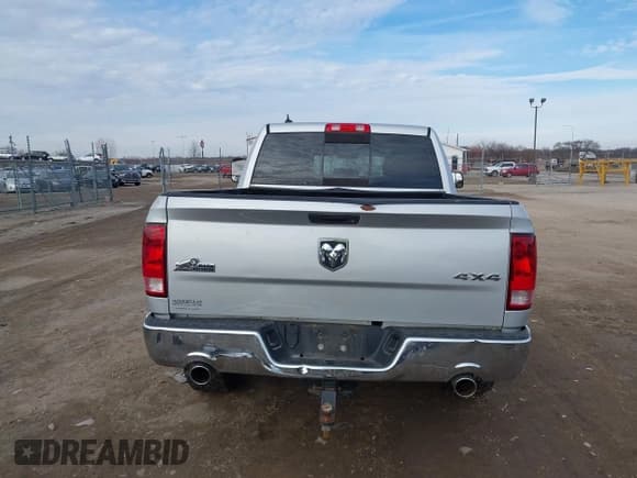 ✅ 2014 Ram 1500 Lone Star • VIN: 1C6RR7LT5ES109813 • Lot: 41499741. Listed on IAAI with 128,736 mi. Free auction sales archive from the USA and detailed vehicle history report at DreamBid. Image 17.