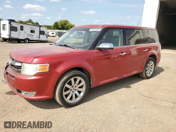 ✅ 2011 Ford Flex Limited • VIN: 2FMHK6DC2BBD06926 • Lot: 80059895. Listed on Copart with 200,436 mi. Free auction sales archive from the USA and detailed vehicle history report at DreamBid. Image 1.