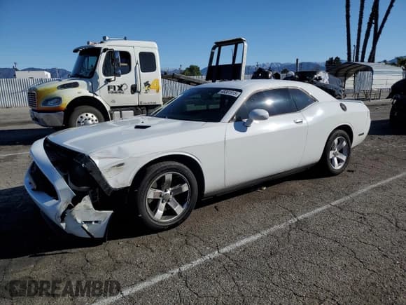 ✅ 2012 Dodge Challenger R/T Plus • VIN: 2C3CDYBT9CH144822 • Lot: 48361915. Listed on Copart with 176,162 mi. Free auction sales archive from the USA and detailed vehicle history report at DreamBid. Image 1.