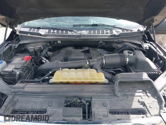 ✅ 2017 Ford F-150 XL • VIN: 1FTEW1EG4HKE42151 • Lot: 42455447. Listed on IAAI with 147,800 mi. Free auction sales archive from the USA and detailed vehicle history report at DreamBid. Image 10.