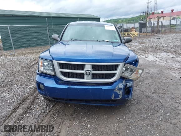 ✅ 2010 Dodge Dakota Bighorn/Lonestar • VIN: 1D7CW3GPXAS116883 • Lot: 42329654. Wystawiony na IAAI z przebiegiem 90 057 mil. Bezpłatny archiwum sprzedaży aukcyjnych z USA i szczegółowy raport historii pojazdu na DreamBid. Zdjęcie 12.