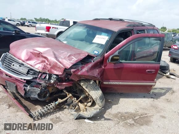 ✅ 2002 GMC Envoy SLT • VIN: 1GKDT13S622284208 • Lot: 42614902. Wystawiony na IAAI z przebiegiem Nie podano. Bezpłatny archiwum sprzedaży aukcyjnych z USA i szczegółowy raport historii pojazdu na DreamBid. Zdjęcie 2.