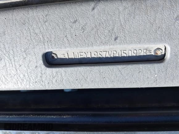 ✅ 1997 Jeep Wrangler Sport • VIN: 1J4FY19S7VP450928 • Лот: 43473204. Опубликован ранее на IAAI с пробегом 145 685 миль. Бесплатный доступ к архиву аукционных продаж из США и подробный отчёт об истории автомобиля на DreamBid. Изображение 9.