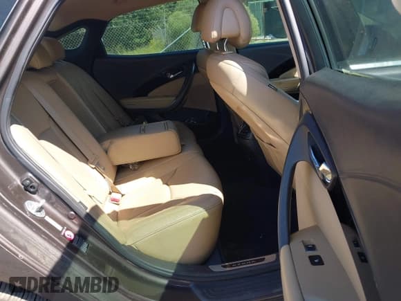 ✅ 2015 Hyundai Azera • VIN: KMHFG4JG7FA448095 • Лот: 43310448. Опубликован ранее на IAAI с пробегом 157 983 миль. Бесплатный доступ к архиву аукционных продаж из США и подробный отчёт об истории автомобиля на DreamBid. Изображение 8.