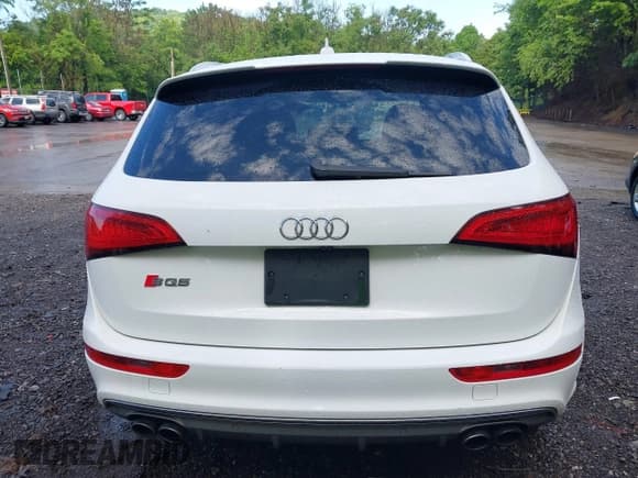 ✅ 2014 Audi SQ5 Prestige • VIN: WA1VGAFP2EA035727 • Lot: 42438597. Listed on IAAI with Not provided. Free auction sales archive from the USA and detailed vehicle history report at DreamBid. Image 16.