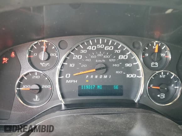 ✅ 2014 Chevrolet Express Passenger LT • VIN: 1GAZG1FG9E1109287 • Lot: 58055645. Listed on Copart with 119,317 mi. Free auction sales archive from the USA and detailed vehicle history report at DreamBid. Image 9.