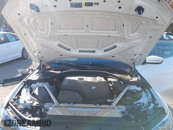 ✅ 2024 BMW 4 Series 430i xDrive • VIN: WBA73AP03RCP39664 • Lot: 43682014. Listed on IAAI with 24,763 mi. Free auction sales archive from the USA and detailed vehicle history report at DreamBid. Image 10.