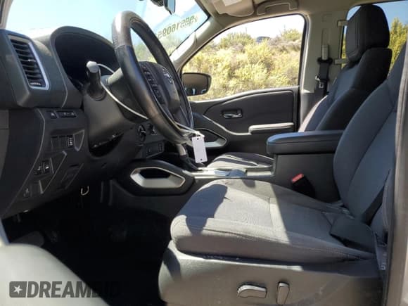 ✅ 2024 Nissan Frontier SV • VIN: 1N6ED1FK7RN602528 • Lot: 55516095. Listed on Copart with 28,136 mi. Free auction sales archive from the USA and detailed vehicle history report at DreamBid. Image 7.