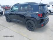 ✅ 2017 Jeep Renegade Altitude • VIN: ZACCJABB6HPG34806 • Lot: 42414260. Listed on IAAI with 134,399 mi. Free auction sales archive from the USA and detailed vehicle history report at DreamBid. Image 3.
