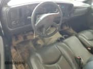 ✅ 2005 Chevrolet Silverado 2500HD Work Truck • VIN: 1GCHC24U55E304891 • Лот: 70416245. Опубликован ранее на Copart с пробегом 209 741 миль. Бесплатный доступ к архиву аукционных продаж из США и подробный отчёт об истории автомобиля на DreamBid. Изображение 8.