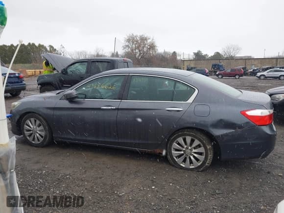✅ 2014 Honda Accord EX • VIN: 1HGCR2F71EA139060 • Lot: 43686626. Wystawiony na IAAI z przebiegiem 194 392 mil. Bezpłatny archiwum sprzedaży aukcyjnych z USA i szczegółowy raport historii pojazdu na DreamBid. Zdjęcie 14.