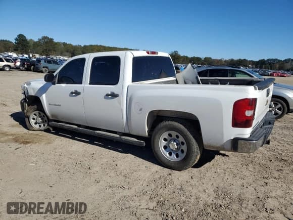 ✅ 2010 Chevrolet Silverado 1500 • VIN: 3GCRCPE00AG159808 • Лот: 81174664. Опубликован ранее на Copart с пробегом 340 500 миль. Бесплатный доступ к архиву аукционных продаж из США и подробный отчёт об истории автомобиля на DreamBid. Изображение 2.