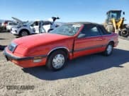 ✅ 1989 Chrysler LeBaron • VIN: 1C3XJ55J9KG275438 • Lot: 73026764. Wystawiony na Copart z przebiegiem 118 347 mil. Bezpłatny archiwum sprzedaży aukcyjnych z USA i szczegółowy raport historii pojazdu na DreamBid. Zdjęcie 1.