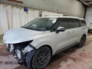 ✅ 2025 Kia Carnival SX Prestige • VIN: KNDNE5K34S6468115 • Лот: 47454105. Опубликован ранее на Copart с пробегом 1 525 миль. Бесплатный доступ к архиву аукционных продаж из США и подробный отчёт об истории автомобиля на DreamBid. Изображение 1.