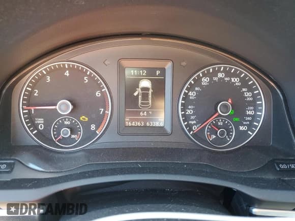 ✅ 2013 Volkswagen Eos Lux • VIN: WVWFW8AH7DV002106 • Lot: 77246174. Wystawiony na Copart z przebiegiem 164 363 mil. Bezpłatny archiwum sprzedaży aukcyjnych z USA i szczegółowy raport historii pojazdu na DreamBid. Zdjęcie 9.