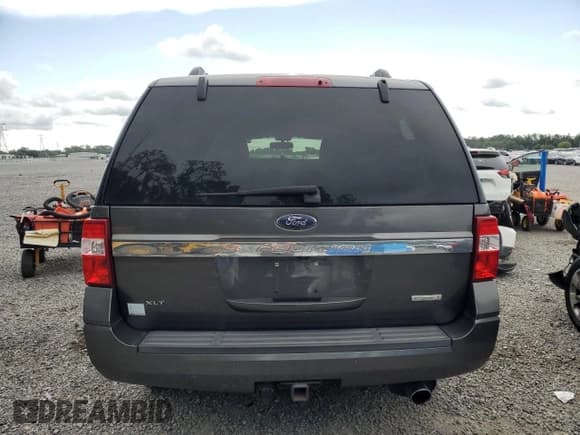 ✅ 2017 Ford Expedition XLT • VIN: 1FMJU1HT2HEA11699 • Lot: 60060475. Listed on Copart with 126,917 mi. Free auction sales archive from the USA and detailed vehicle history report at DreamBid. Image 6.