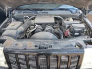 ✅ 2006 Jeep Commander • VIN: 1J8HH48K86C357144 • Lot: 42534257. Listed on IAAI with 218,953 mi. Free auction sales archive from the USA and detailed vehicle history report at DreamBid. Image 10.