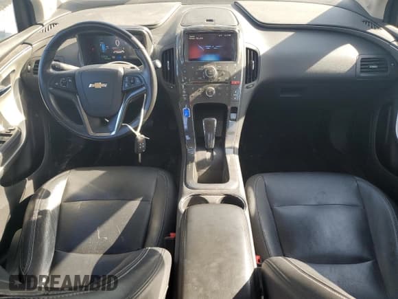 ✅ 2013 Chevrolet Volt • VIN: 1G1RF6E40DU104080 • Lot: 77495554. Wystawiony na Copart z przebiegiem 57 715 mil. Bezpłatny archiwum sprzedaży aukcyjnych z USA i szczegółowy raport historii pojazdu na DreamBid. Zdjęcie 8.