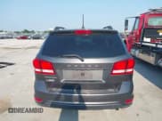 ✅ 2019 Dodge Journey SE • VIN: 3C4PDCBB5KT746730 • Lot: 42922945. Wystawiony na IAAI z przebiegiem 122 403 mil. Bezpłatny archiwum sprzedaży aukcyjnych z USA i szczegółowy raport historii pojazdu na DreamBid. Zdjęcie 16.