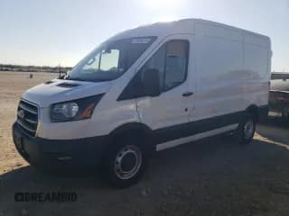 ✅ 2020 Ford Transit Cargo • VIN: 1FTYE1C82LKA13465 • Lot: 87039174. Wystawiony na Copart z przebiegiem Nie podano. Bezpłatny archiwum sprzedaży aukcyjnych z USA i szczegółowy raport historii pojazdu na DreamBid. Zdjęcie 1.
