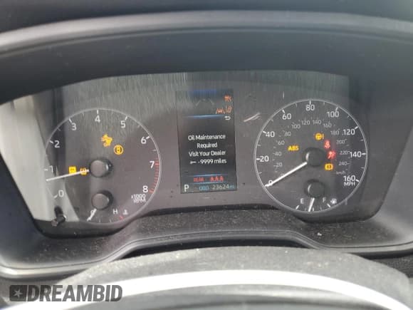 ✅ 2024 Toyota Corolla Cross LE • VIN: 7MUCAAAGXRV086204 • Lot: 55285035. Listed on Copart with 23,624 mi. Free auction sales archive from the USA and detailed vehicle history report at DreamBid. Image 9.