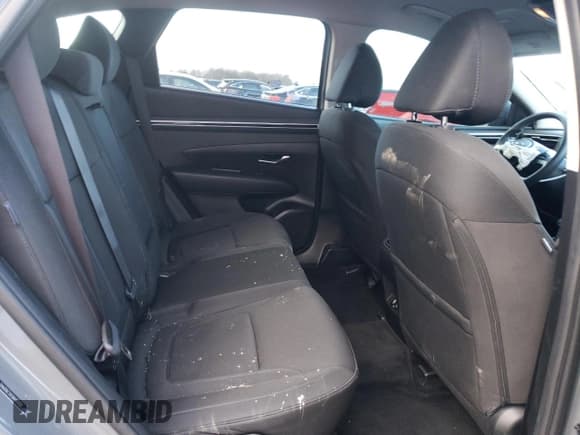 ✅ 2024 Hyundai Tucson SEL • VIN: 5NMJBCDE5RH421327 • Lot: 41339665. Wystawiony na Copart z przebiegiem 15 455 mil. Bezpłatny archiwum sprzedaży aukcyjnych z USA i szczegółowy raport historii pojazdu na DreamBid. Zdjęcie 11.